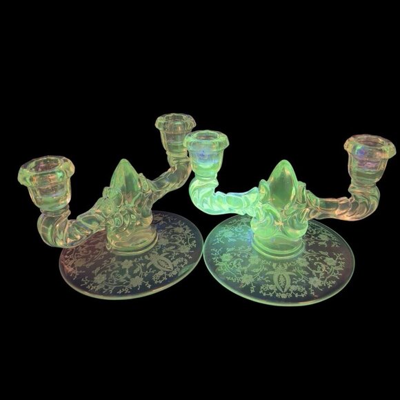 New Martinsville Prelude Double Candle Holder Clear Fostoria Manganese 365nm UV - Picture 1 of 15